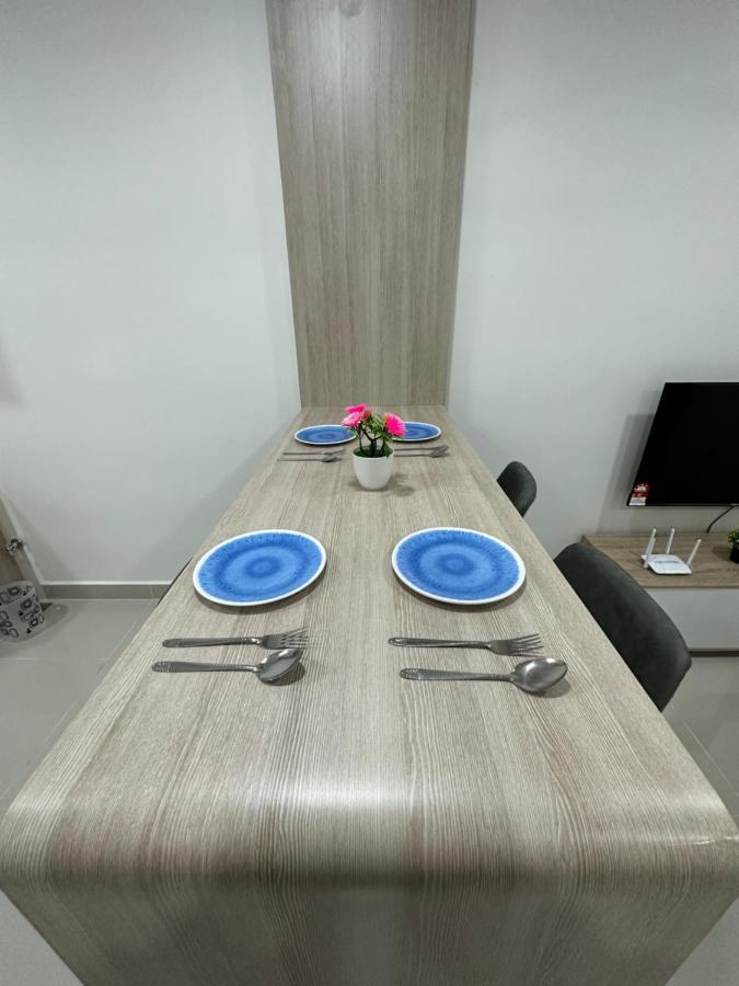 Sea View The Shore Luxury Newly Renovated Homestay Kota Kinabalu Exterior foto